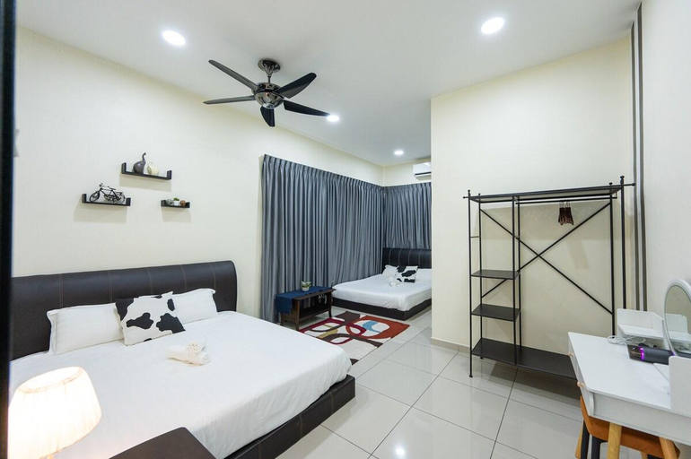 Bedroom 3, CloClo Villa - Truly Cuti-Cuti Melaka (24pax), Malacca City