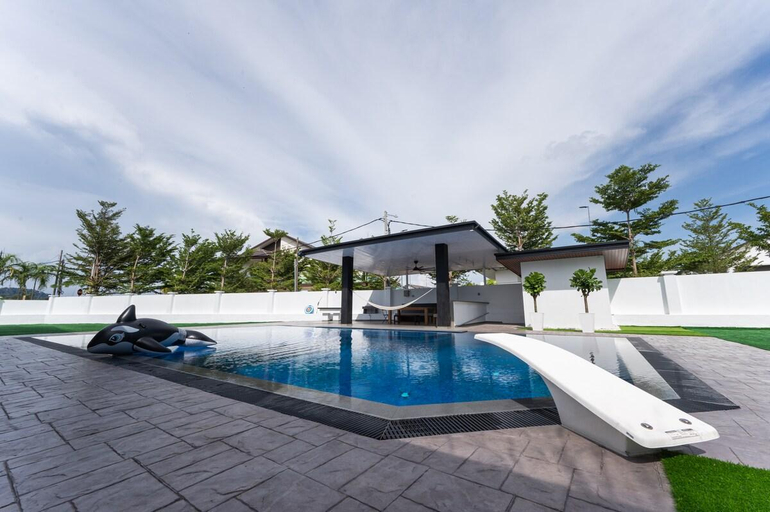 Others 4, CloClo Villa - Truly Cuti-Cuti Melaka (24pax), Malacca City