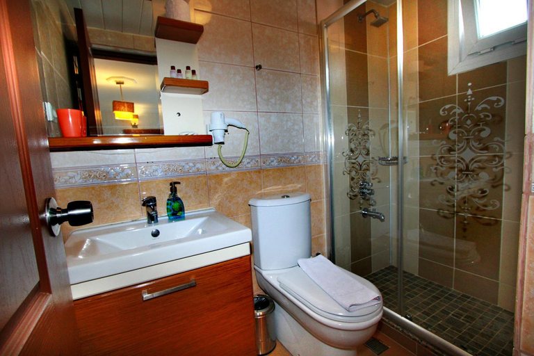 Bathroom 4, Agora Boutique Hotel & Bistro, Fatih