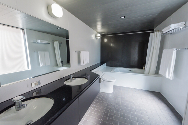 Bathroom 3, Hotel Mystays Sapporo Nakajima Park, Sapporo