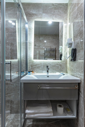 Bathroom 4, Grand Hamit Hotel Airport By Karadayi , Arnavutkoy