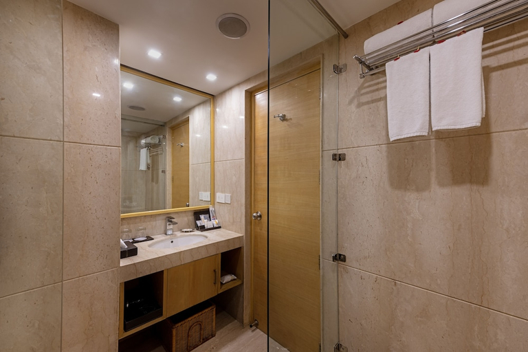 Bathroom 3, Zone Connect by The Park Saket Delhi, Delhi