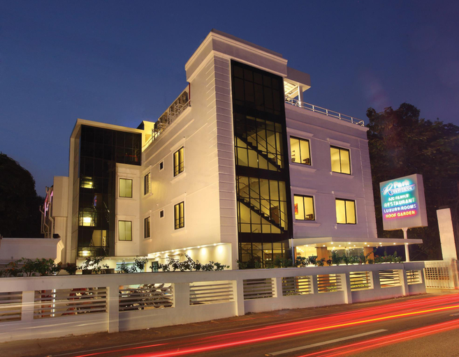 Others 4, Park Residency Kozhencherry, Pathanamthitta