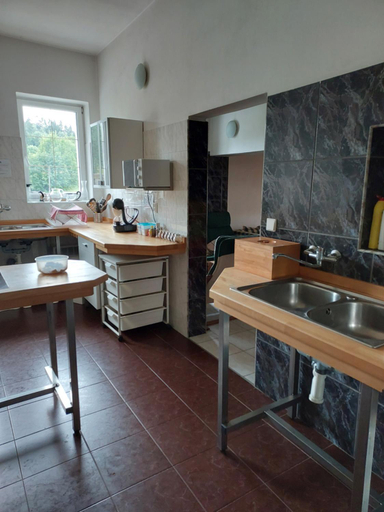 Others 4, Chata Slunecni Dvur, Jablonec nad Nisou