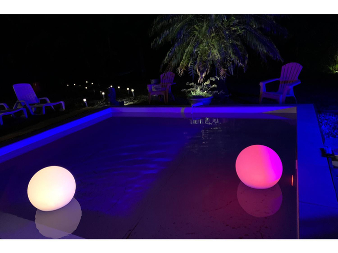 Others 5, Suite Lagoon climatisee avec piscine, spa privatif, Rivière-Salée