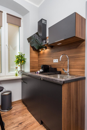 Kitchen 2, Porto Marina apartments, Rijeka