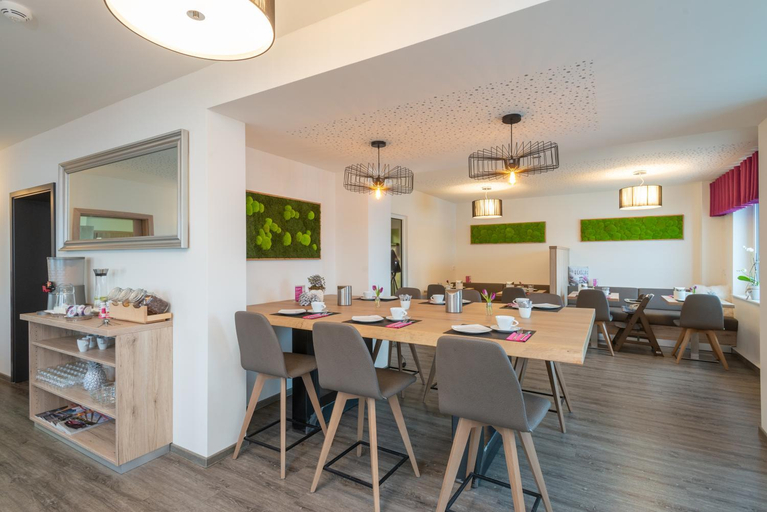 Others 3, Leinotel, Eichsfeld