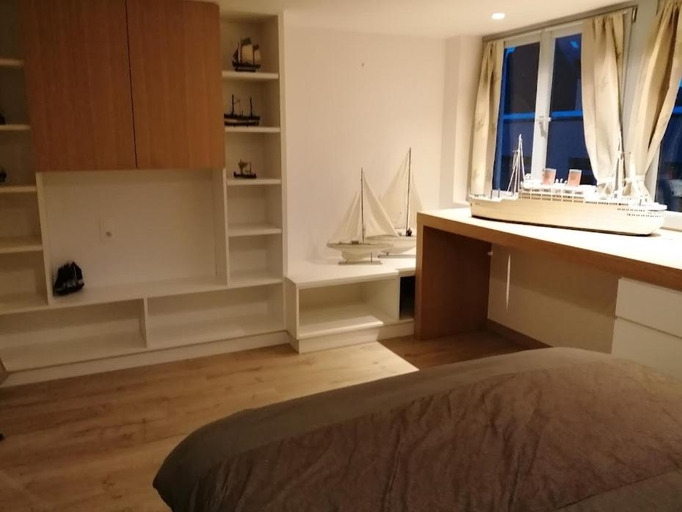 Bedroom 2, Huize La Passion vacationhouse 10 min walk from the sea, West-Vlaanderen