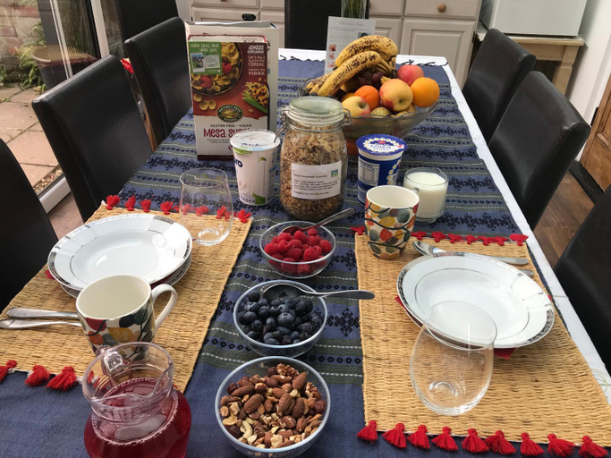 Food & Drinks, Rie's Retreat - The Amethyst Room, Somerset