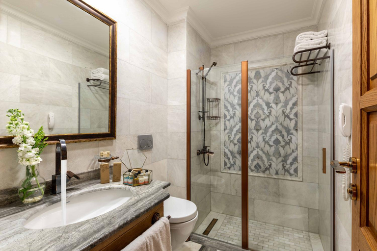 Bathroom, Hotel Sultanhan - Special Category, Fatih