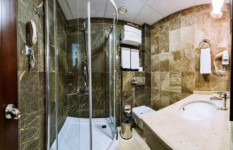 Bathroom 4, Gulhanepark Hotel & Spa, Fatih