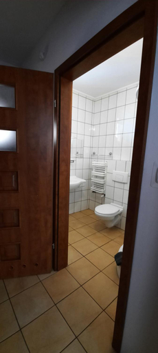 Bathroom 3, Letnia Przystan Rowy, Słupsk