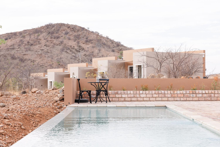 Sport & Beauty 4, Lodge Damaraland, Khorixas