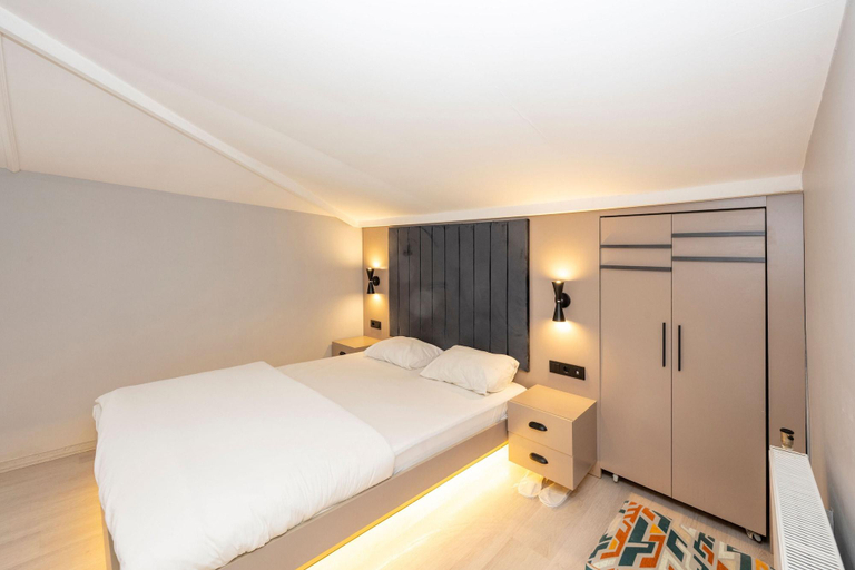 Bedroom 2, Cirrus Suites, Beyoğlu