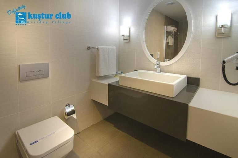 Bathroom 4, Kustur Club Holiday Village - All Inclusive, Selçuk