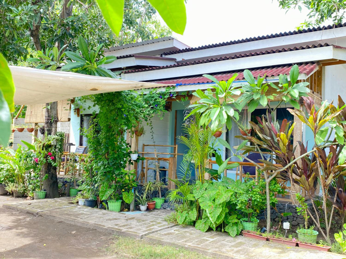 Exterior & Views 1, Marta House gili air, Lombok