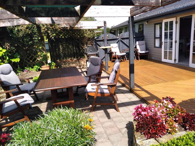 Others 5, Carters Beach Bed and Breakfast, Buller