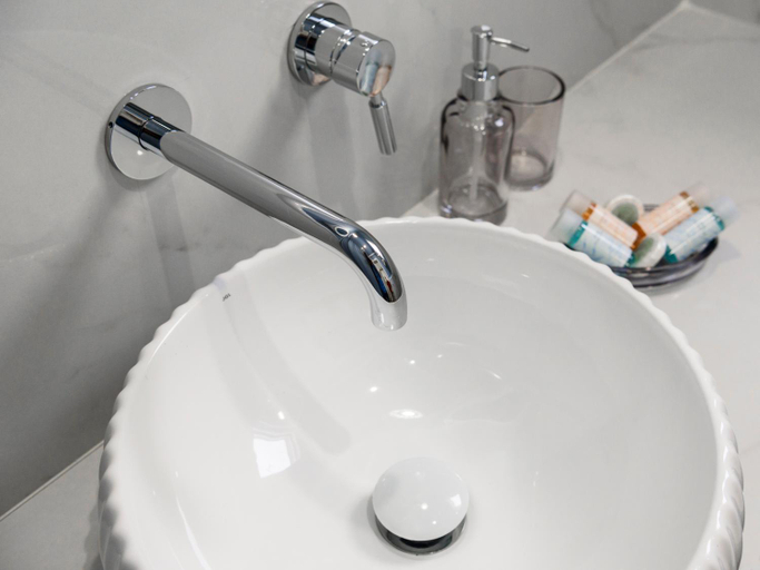 Bathroom 3, Nafsika Suites, Central Macedonia