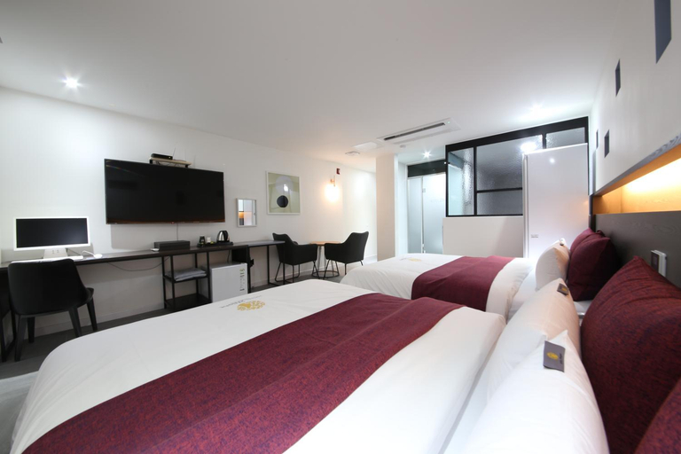 Bedroom 3, Two Nights Business Hotel, Jeonju