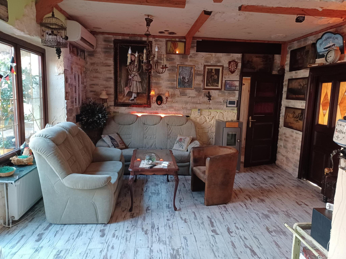 Others 5, Gemutliche Ferienwohnung in Wismar mit Holzofen, Nordwestmecklenburg