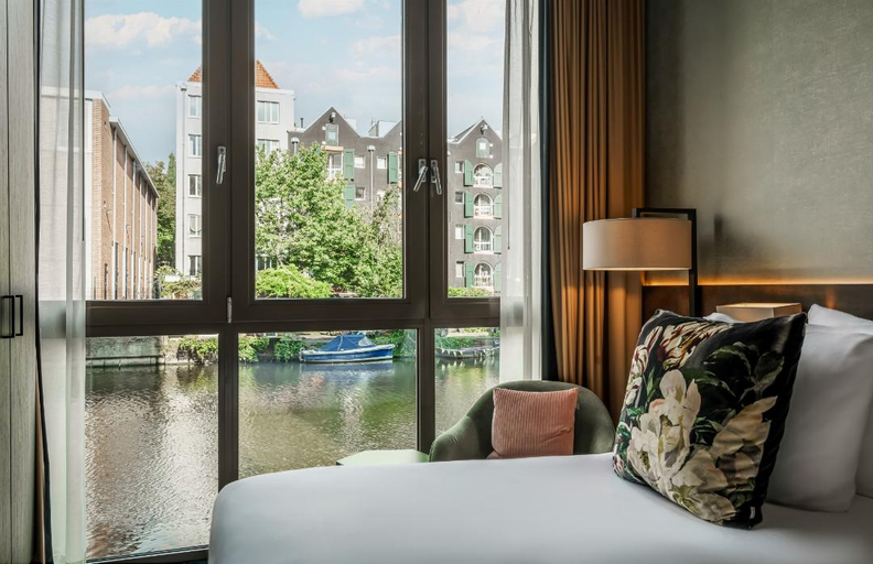 Bedroom 2, Monet Garden Hotel Amsterdam, Amsterdam