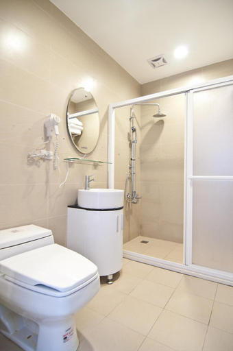 Bathroom, Lutai B&B, Taitung