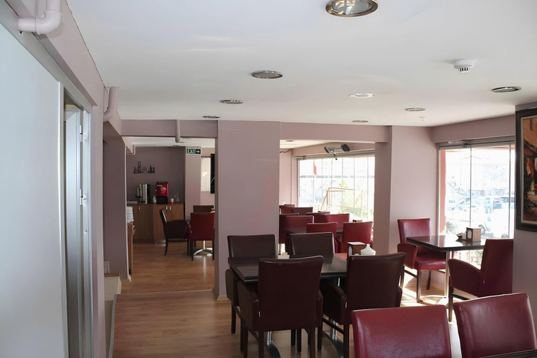 Food & Drinks 4, Istanbul Dedem Hotel 1, Avcılar