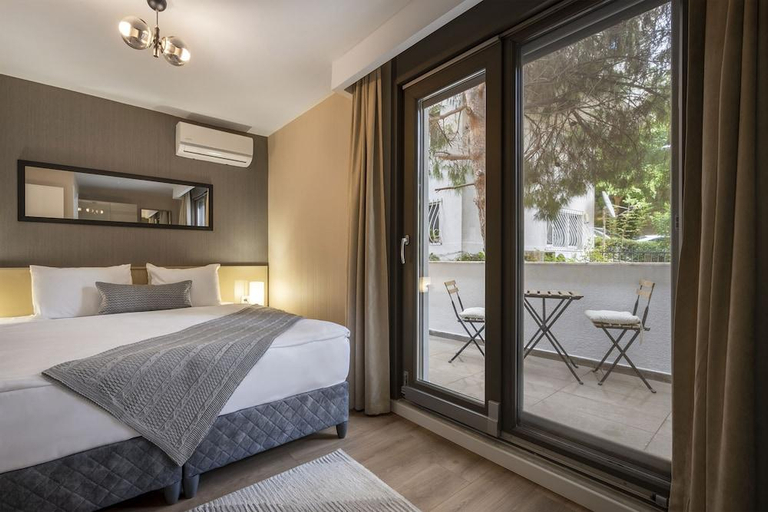 Bedroom 3, Ciragan Bosphorus Apartments, Beşiktaş