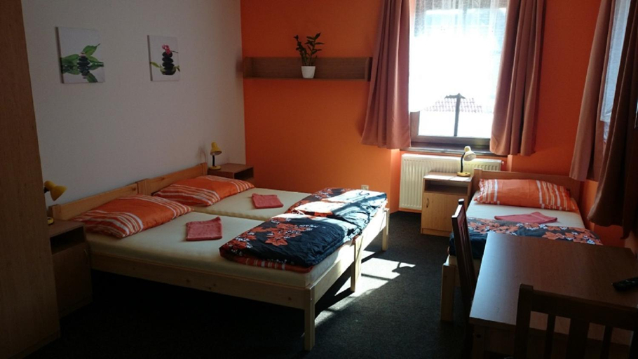 Others 4, Penzion a restaurace U Posu, Strakonice