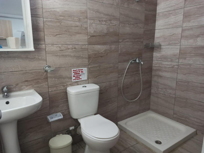 Bathroom 3, Christos Family Apartments Β, Ionian Islands