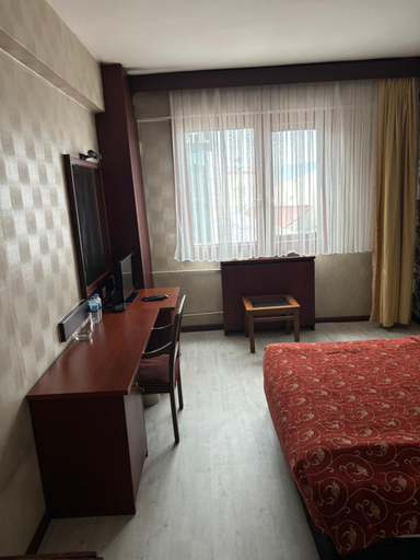 Bedroom 4, Hotel Dilaver, Merkez