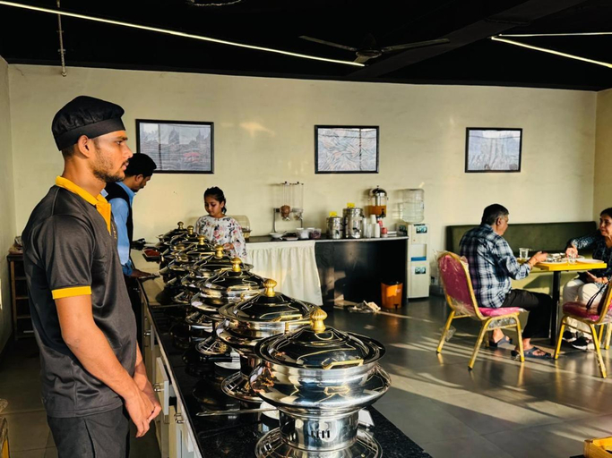 Food & Drinks 5, Hotel BKC Prime Near Jio Convention, Mumbai Suburban