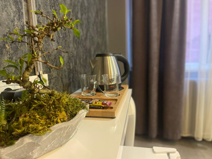 Others 5, Ufuk Hotel, Beyoğlu
