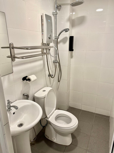 Bathroom 5, Hotel 57 Subang Jaya, Subang Jaya