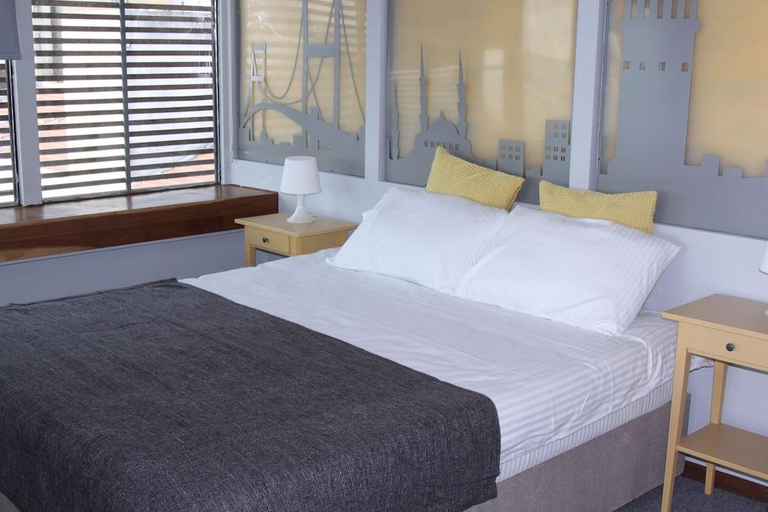 Bedroom 2, Unver Galata Apart, Beyoğlu