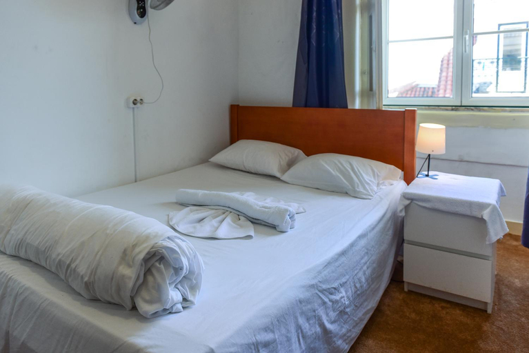 Bedroom 4, Alfama Guest House, Lisbon