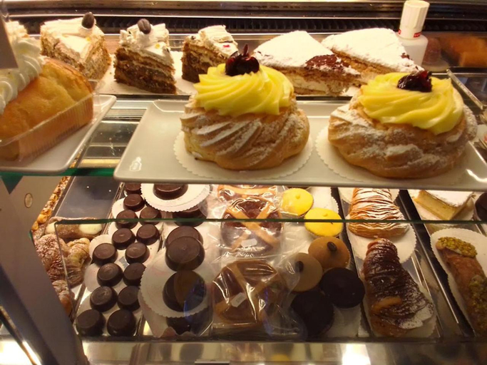 Food & Drinks 5, L'Atelier Vedi Napoli ai tuoi piedi, Napoli