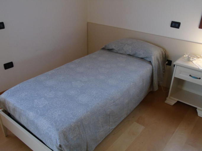 Others 4, B&B Ai Cipressi, Padua