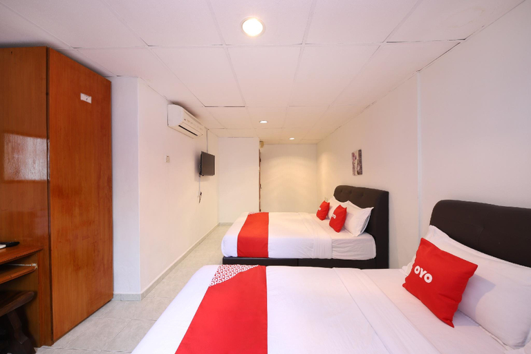Bedroom 4, L&L Hotel, Malacca City