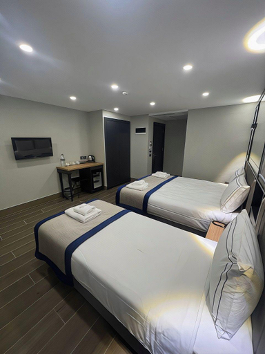 Bedroom 2, AHG ATLAS HOTEL TAKSİM, Beyoğlu