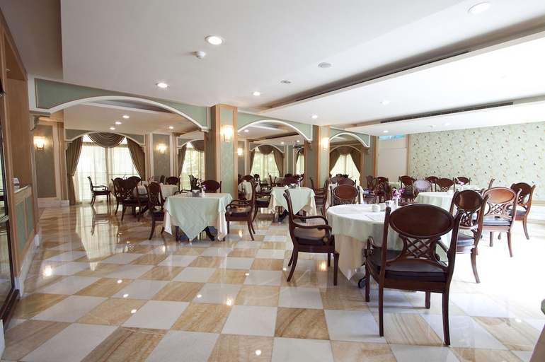 Food & Drinks 5, Grand Pleasure Spring Hotel, Taipei City