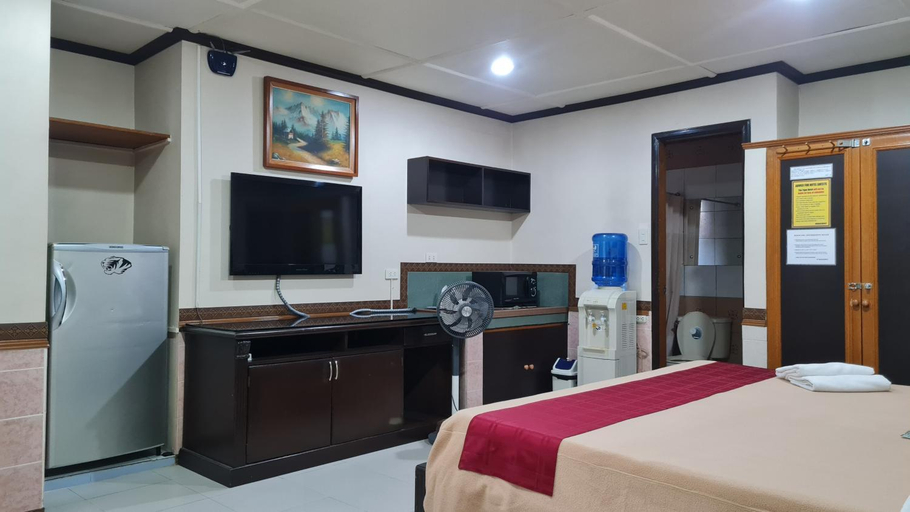 Bedroom 2, Tiger Hotel, Mabalacat