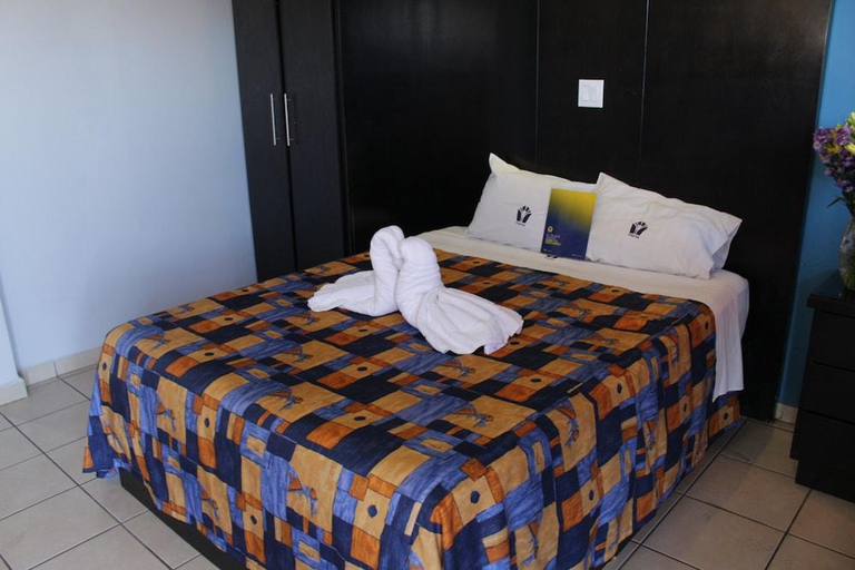 Bedroom 2, Motel Las Fuentes, Mexicali