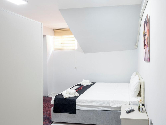 Bedroom 4, The Rent Tent Suite 23, Beyoğlu