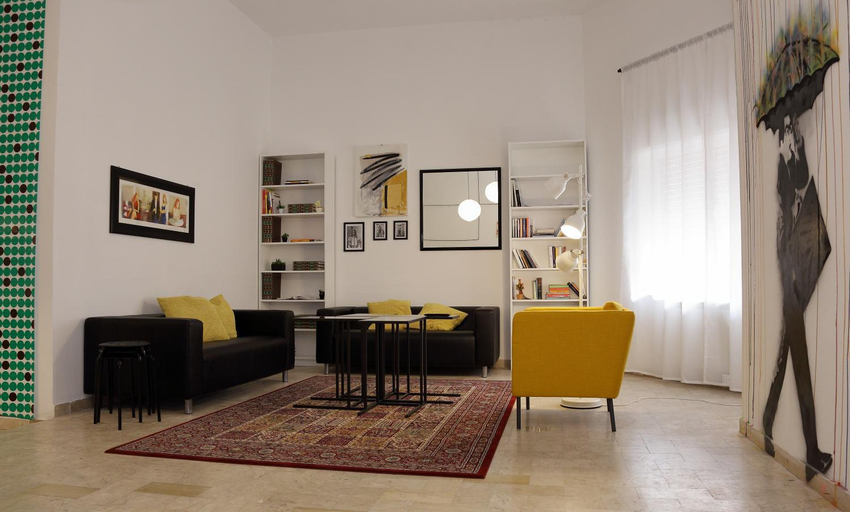 Others 3, Dimora Hostel, Agrigento