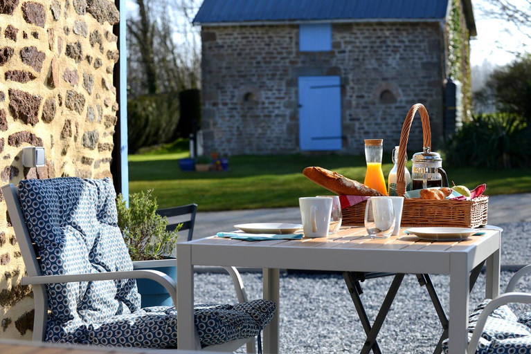 Food & Drinks 3, La Martiniere, Mayenne