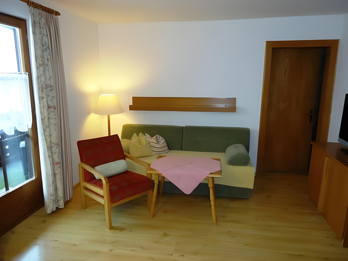 Bedroom 3, Gastehaus Groder, Zell am See