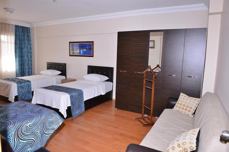 Others 5, Emsa Otel Maltepedeki Eviniz, Kartal