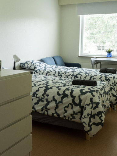 Bedroom 2, Lepopaikka Lokinpesa, Majoitus ja Camping, Satakunta