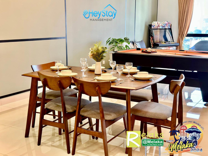 Food & Drinks 5, The Apple Residence by HeyStay Management, Malacca City